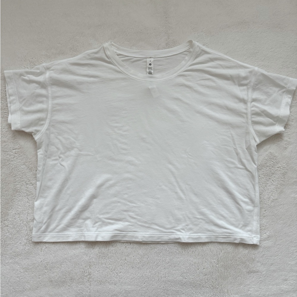 Lululemon Cropped White Tee